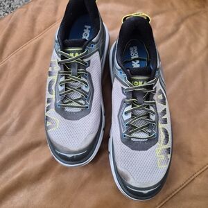 Men's Hoka One One Bondi 4 Gray and Neon Yellow Athletic Shoes